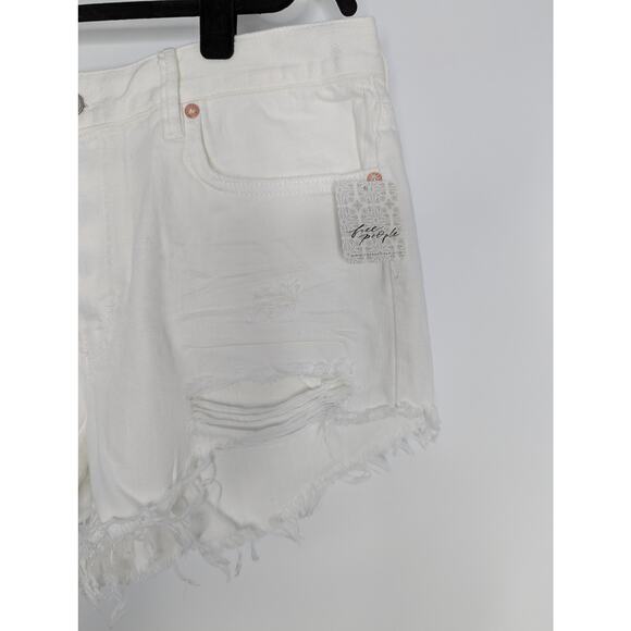 Free People White Shorts Loving Good Vibrations - Picture 6 of 10
